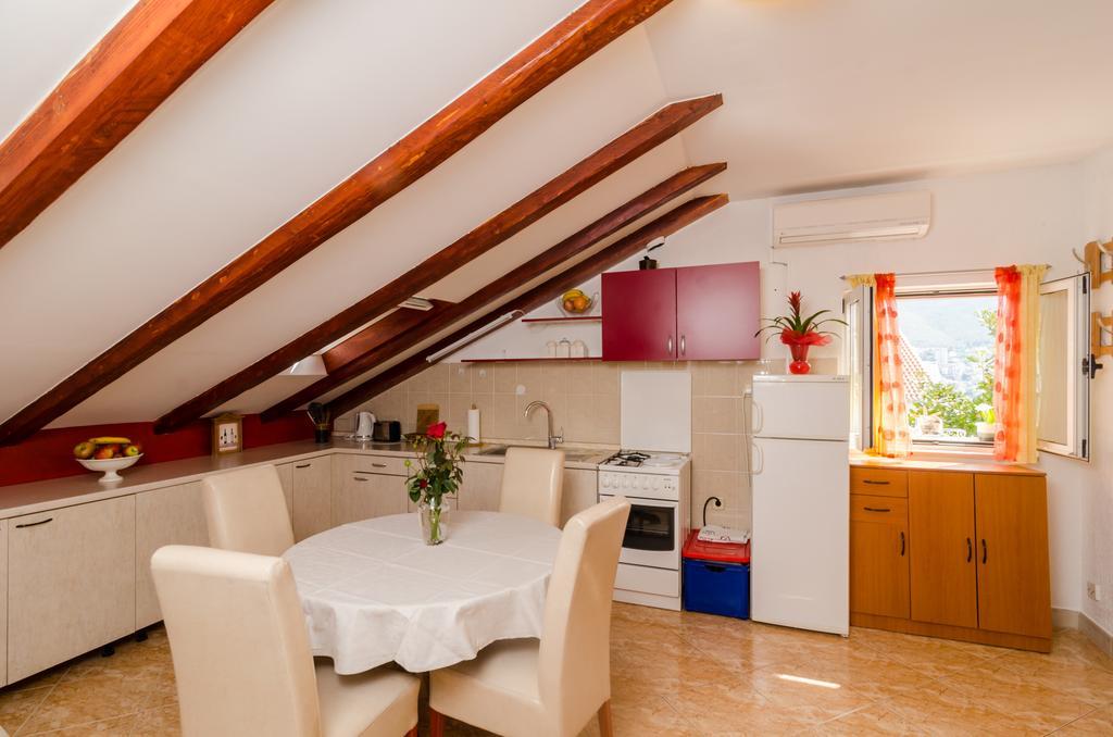 Apartment Mala Ana Дубровник Екстериор снимка