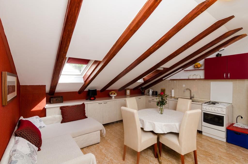 Apartment Mala Ana Дубровник Стая снимка
