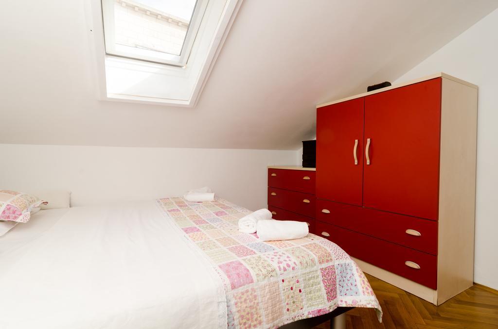 Apartment Mala Ana Дубровник Екстериор снимка